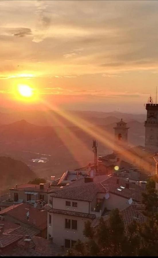 Hotel La Rocca سان مارينو المظهر الخارجي الصورة