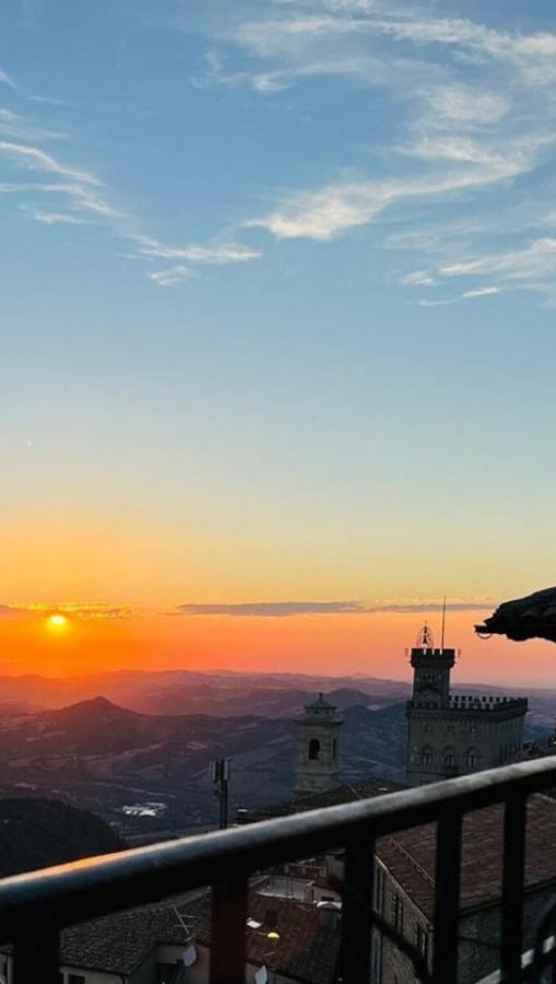 Hotel La Rocca سان مارينو المظهر الخارجي الصورة