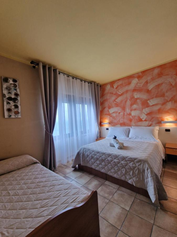 Hotel La Rocca سان مارينو المظهر الخارجي الصورة