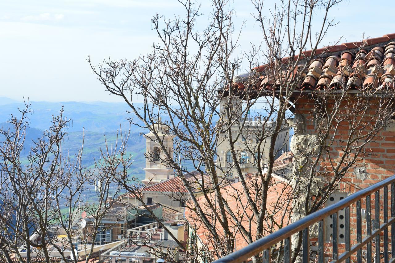 Hotel La Rocca سان مارينو المظهر الخارجي الصورة