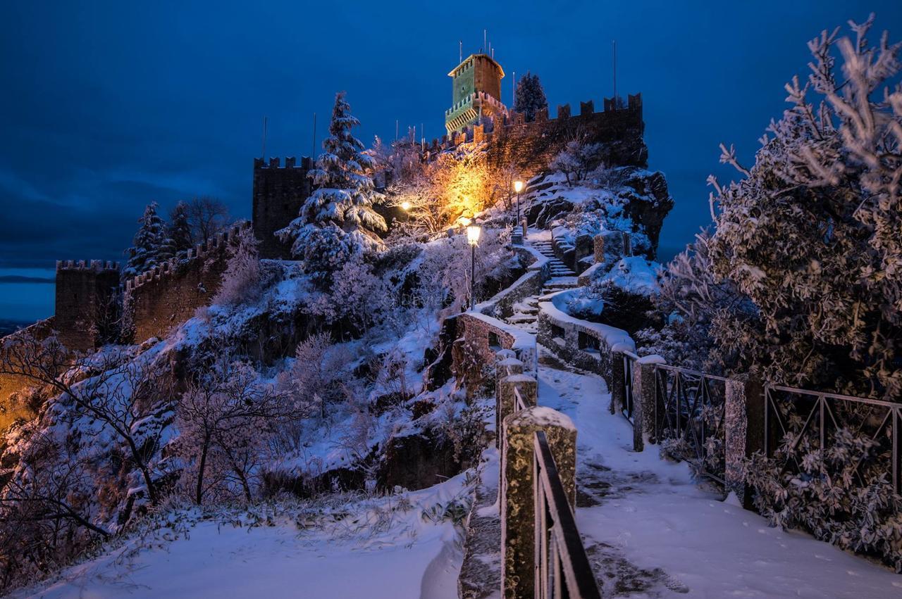 Hotel La Rocca سان مارينو المظهر الخارجي الصورة